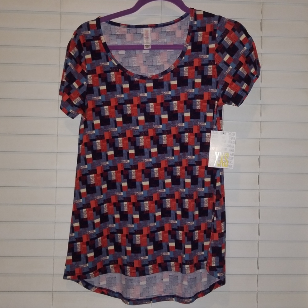NWT LuLaRoe XXS Classic Tee